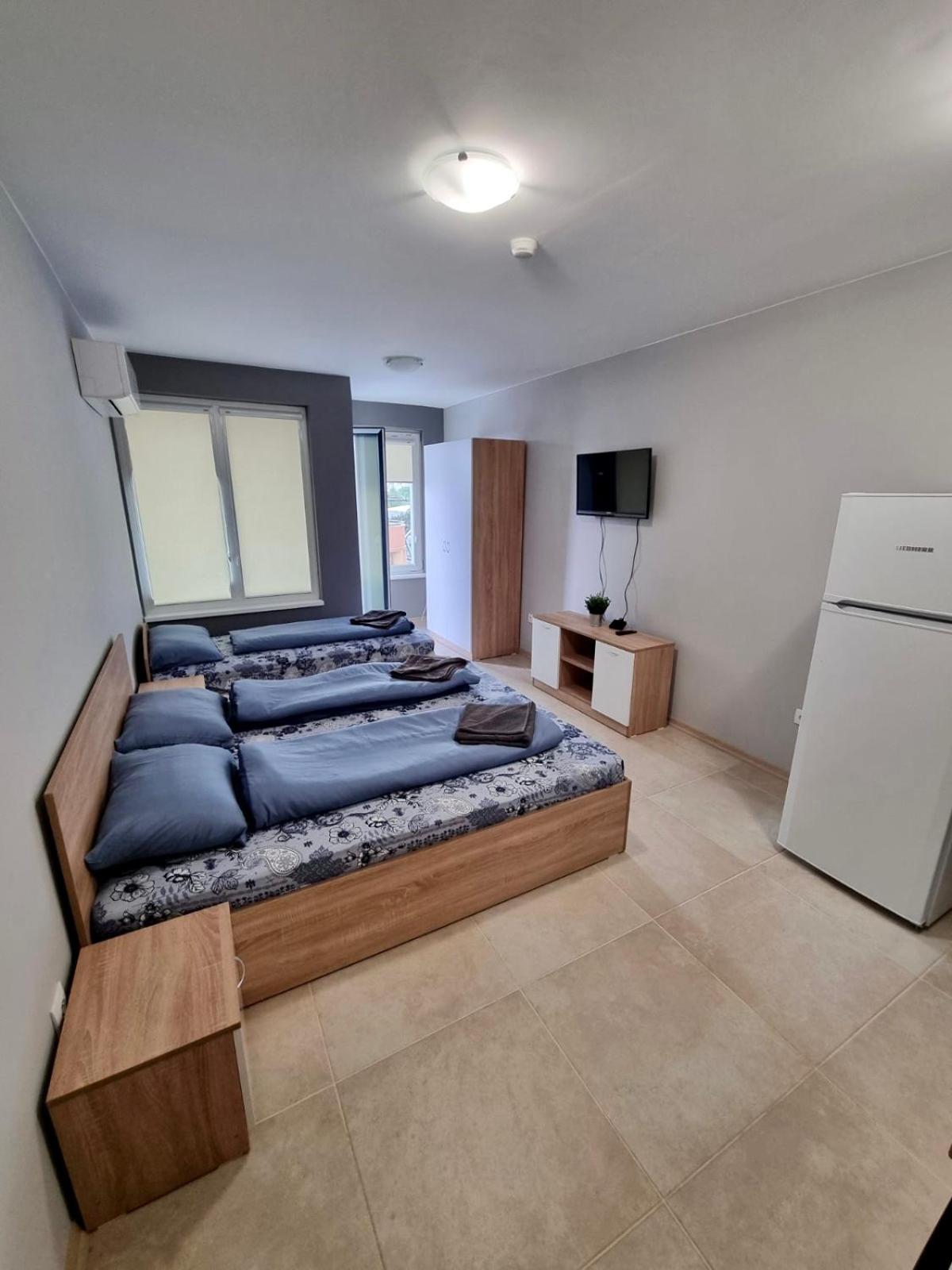 Best Family Apartments & Private Parking Sofia Exterior photo